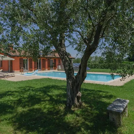 La Casina - Con Giardino E Piscina Pozzolengo