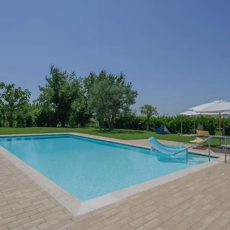 Apartmán La Casina - Con Giardino E Piscina